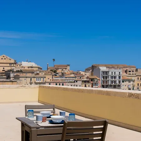 Circe Sea View *