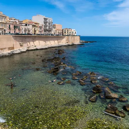 Circe Sea View *